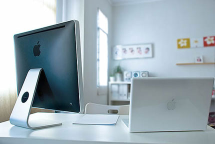 iMac and Macbook